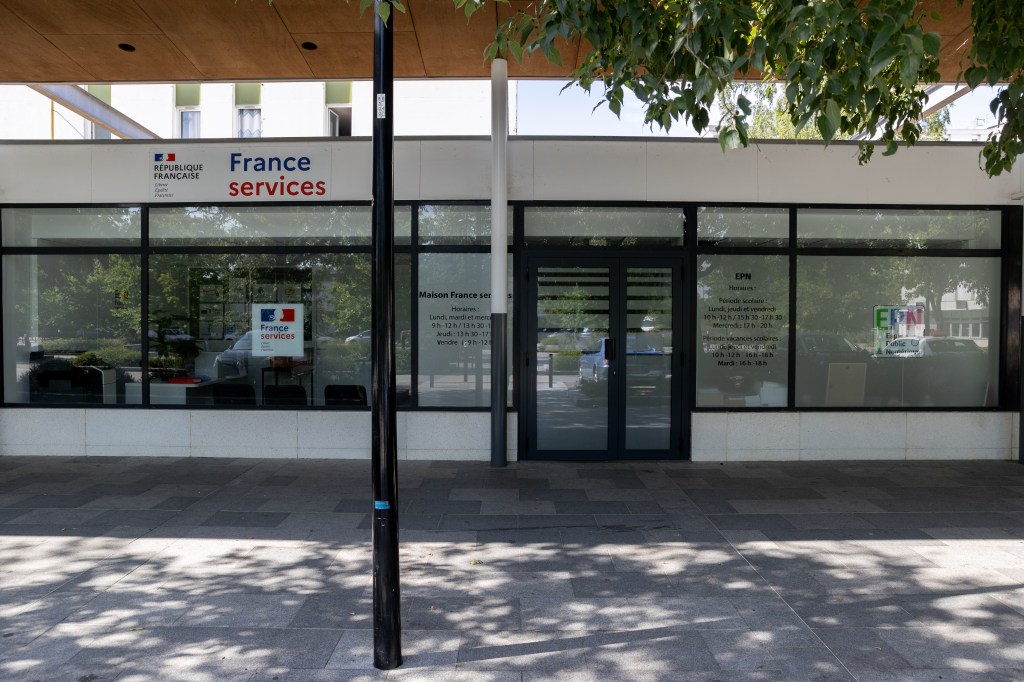 maison france services